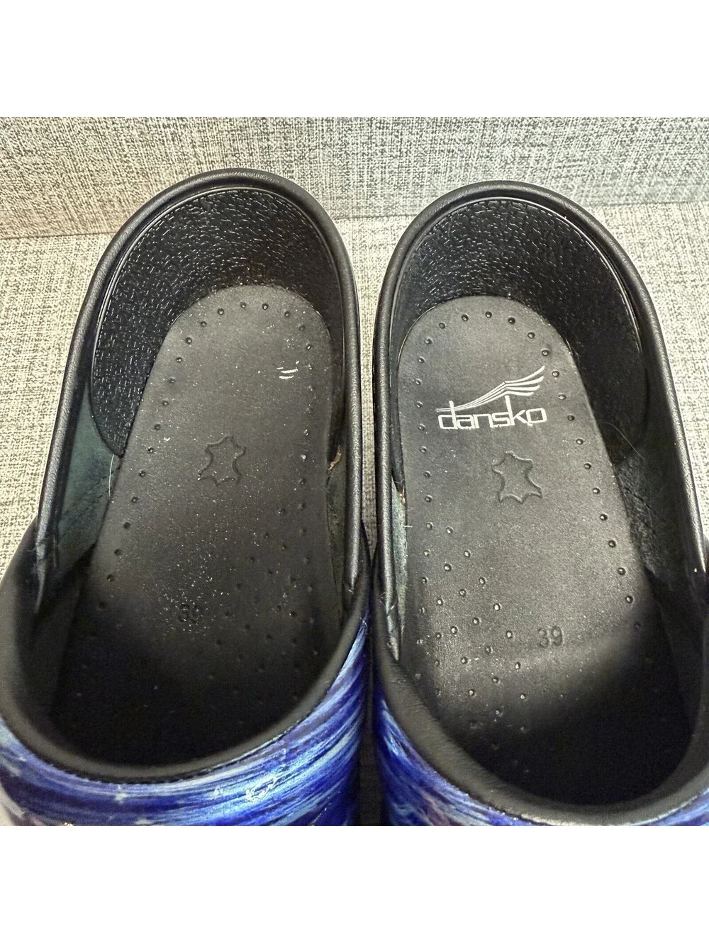 Dansko Shoes Women’s Size 39 Blue Water Patent Leather Clog Professional